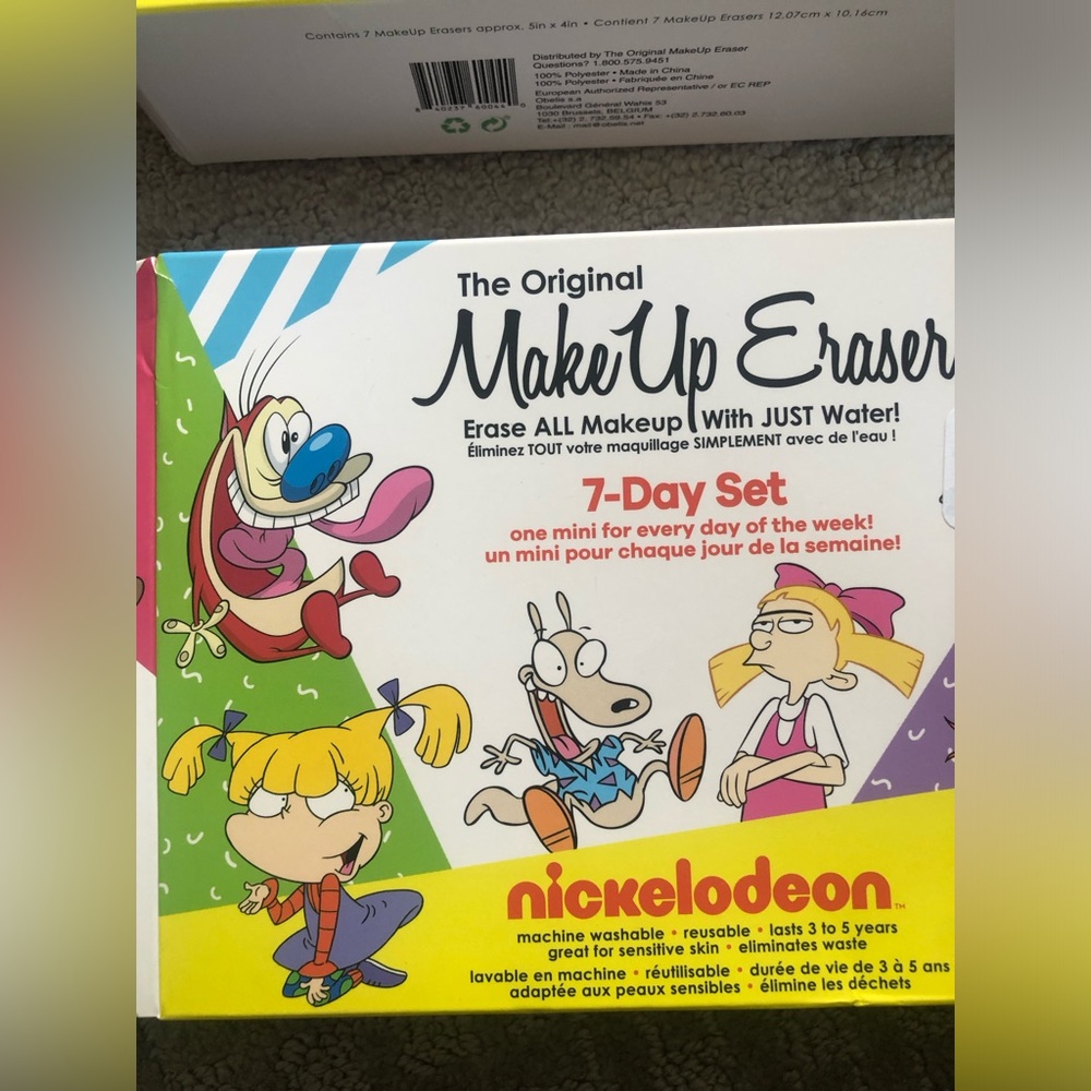The original makeup eraser 7 day set Nickelodeon. One mini for everyday the week